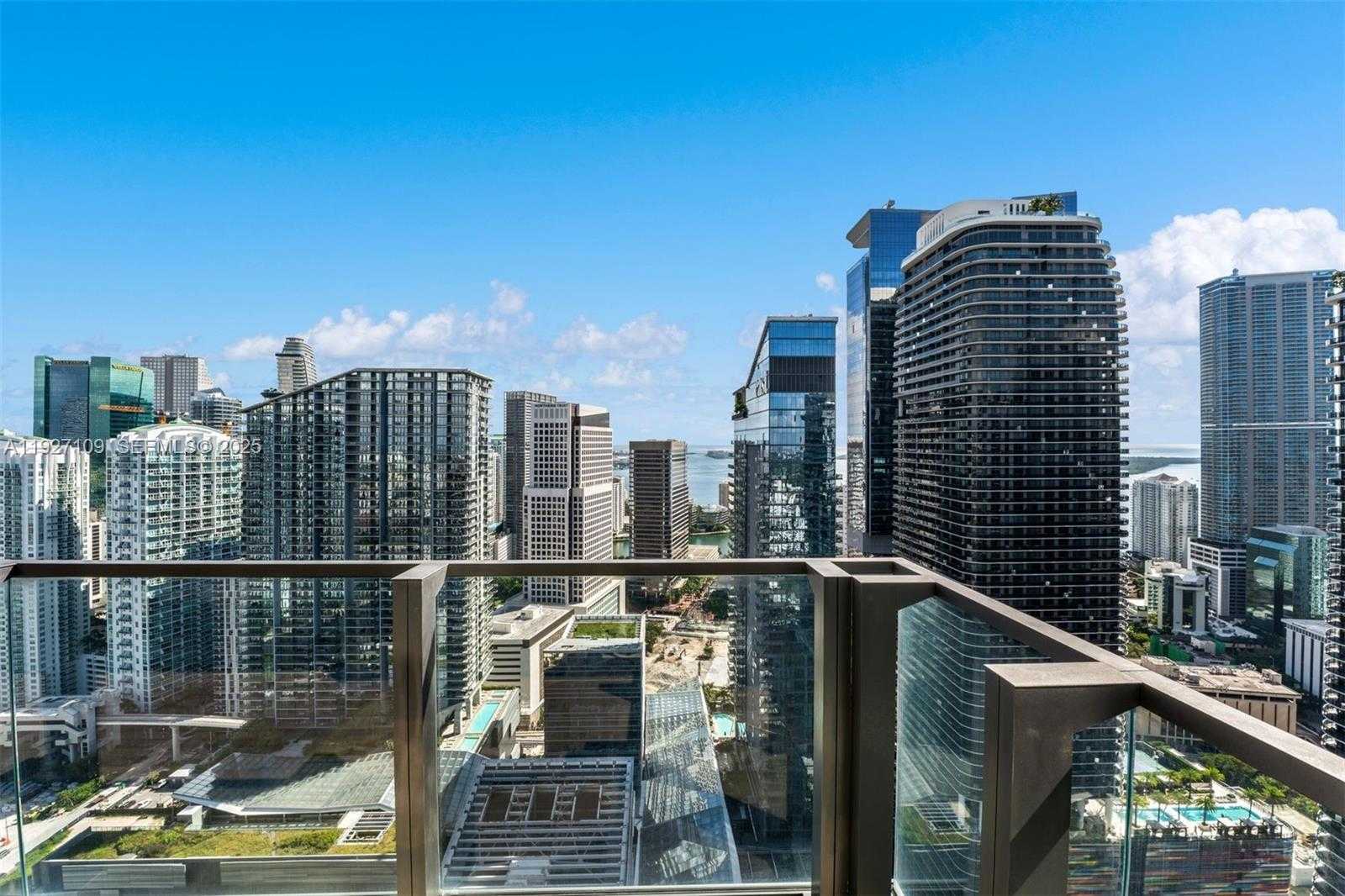 Small Image of 88 SOUTH WEST 7TH ST #3907, Miami Number 29