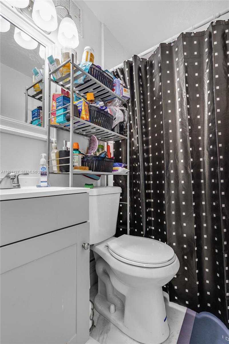 Imagen de Pequeño Objeto