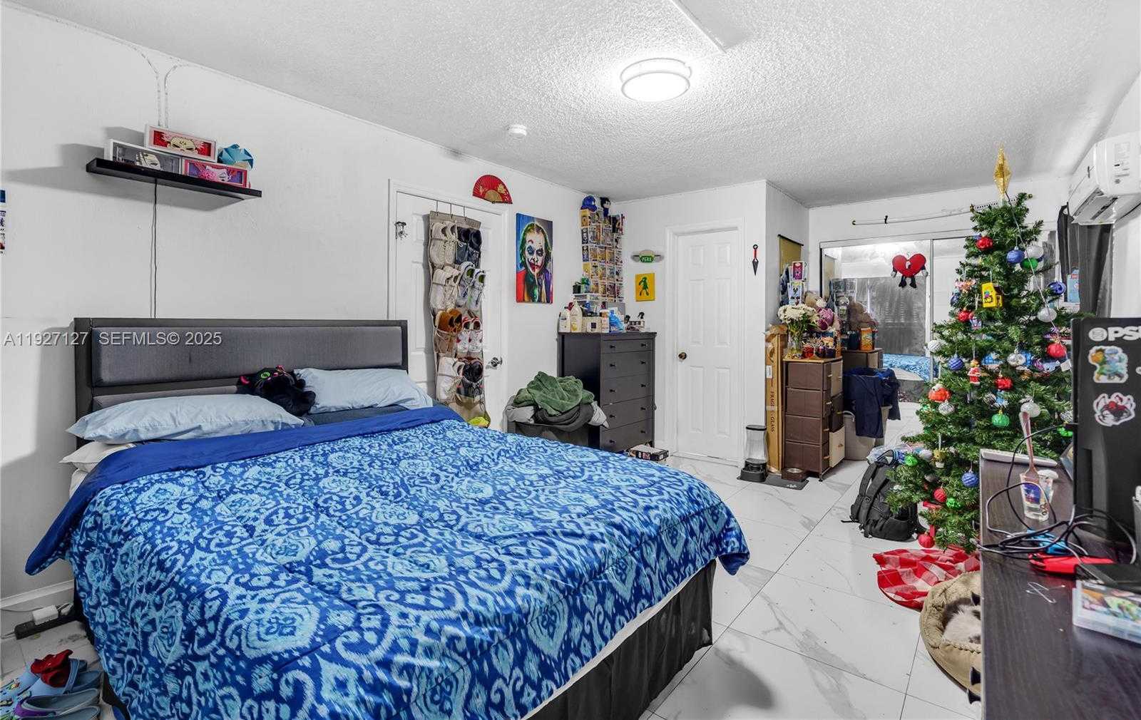 Imagen de Pequeño Objeto