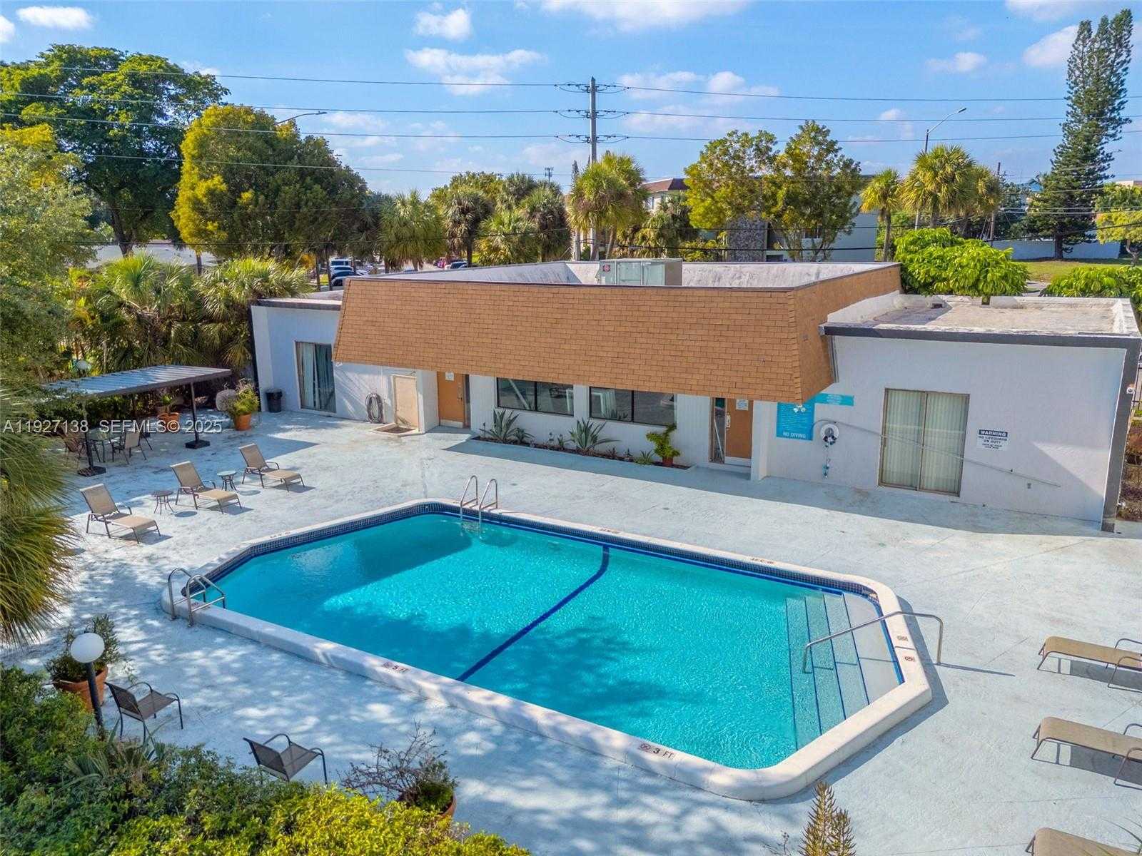 Small Image of 16851 NORTH EAST 23RD AVE #A516, North Miami Beach Number 24