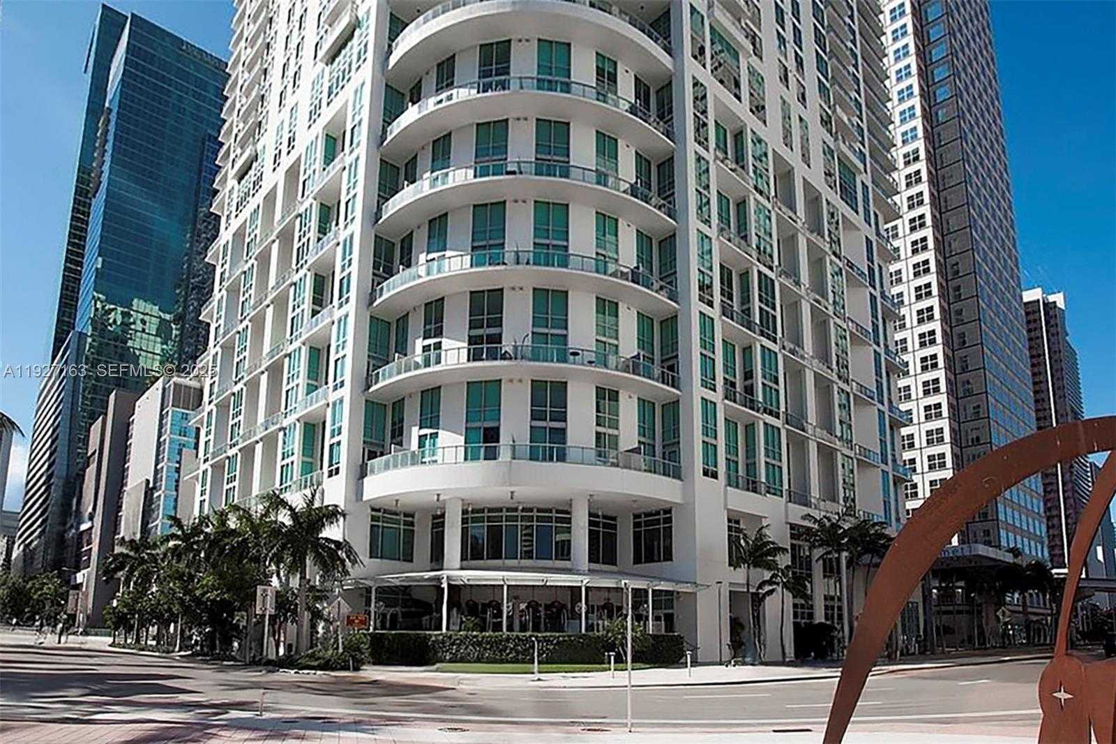 Small Image of 300 SOUTH BISCAYNE BLVD #T-2802, Miami Number 30