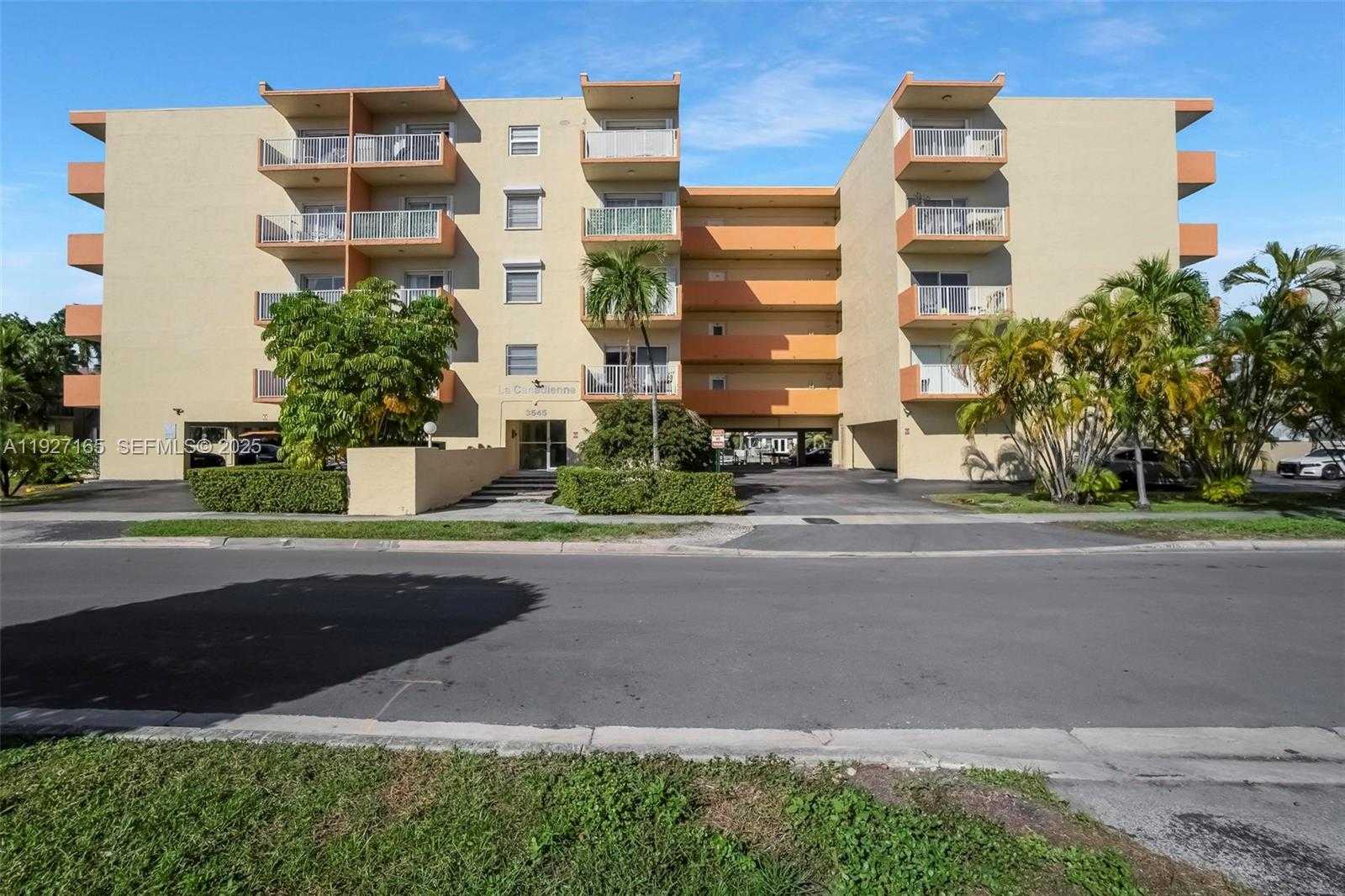 Small Image of 3545 NORTH EAST 167TH ST #208, North Miami Beach Number 2