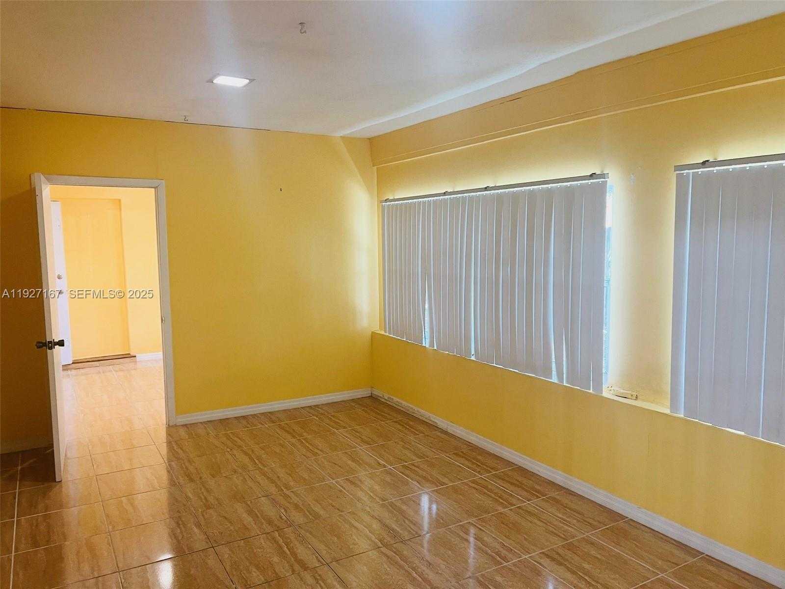 Small Image of 850 SOUTH WEST 50TH TER, Margate Number 13