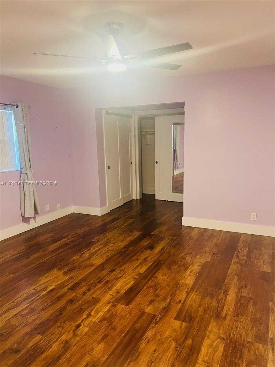 Small Image of 850 SOUTH WEST 50TH TER, Margate Number 9