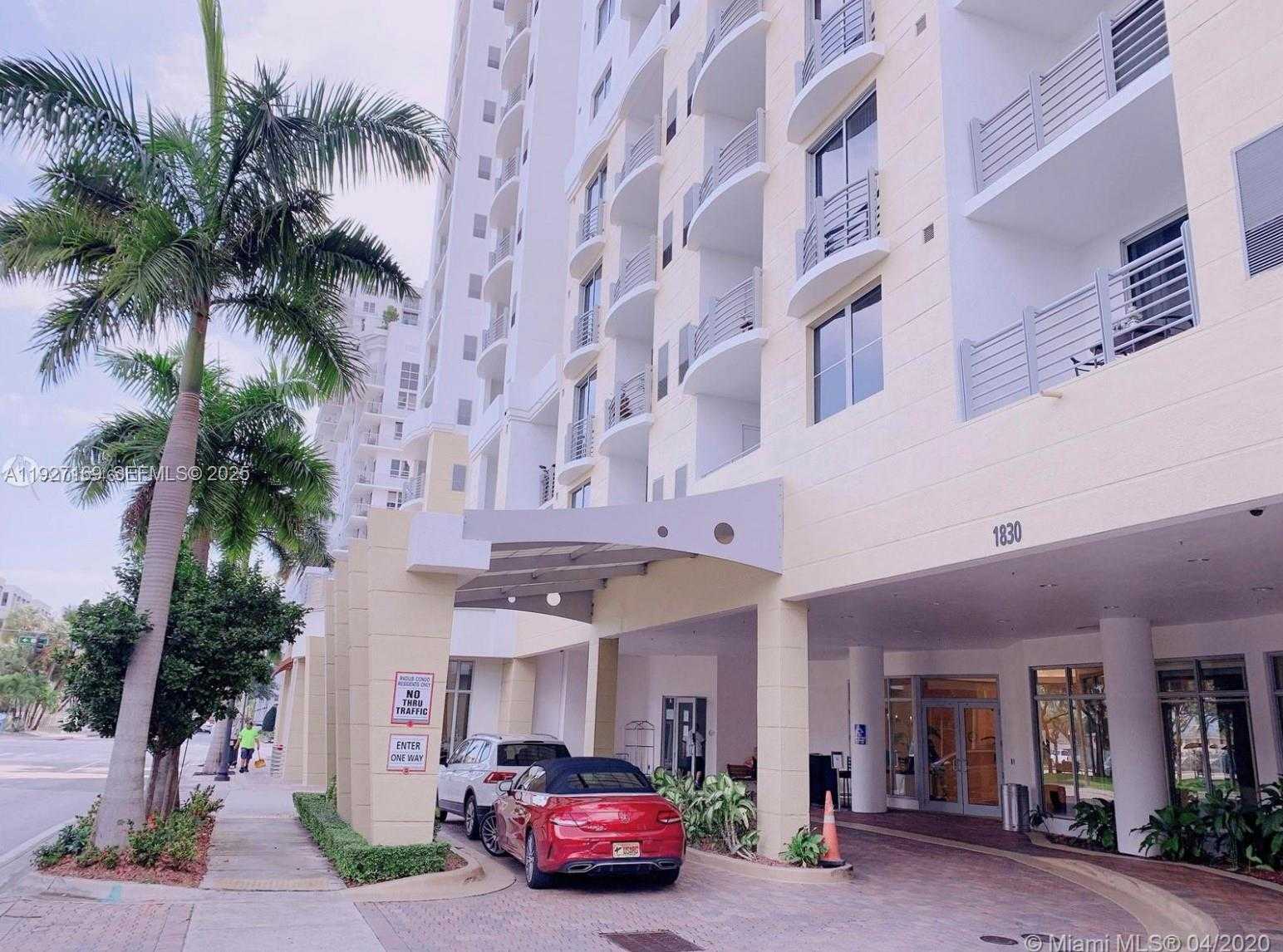 Imagen de Pequeño Objeto