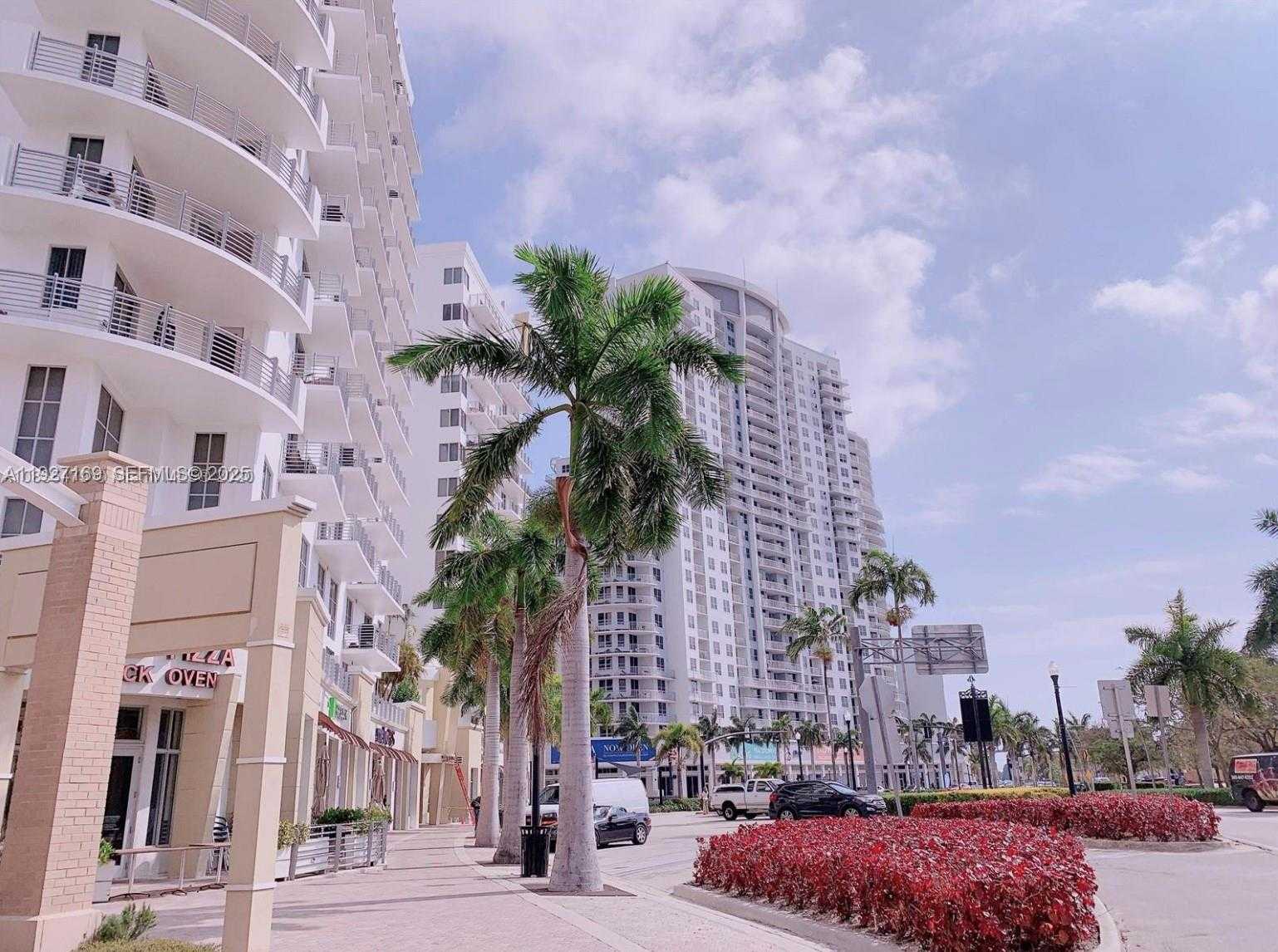 Imagen de Pequeño Objeto