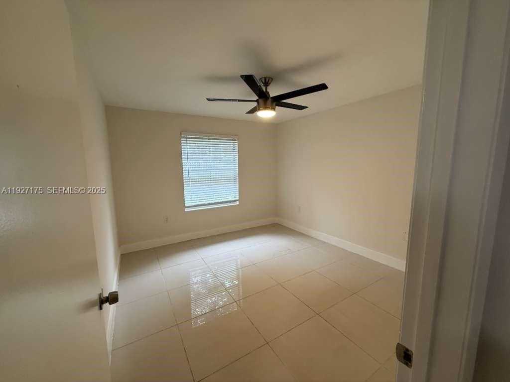 Small Image of 10501 SOUTH WEST 155TH CT #1116, Miami Number 15