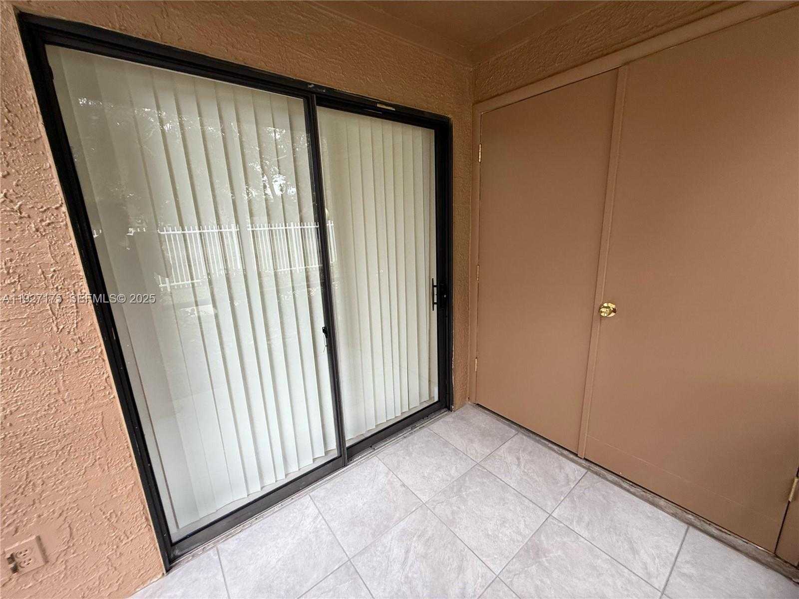 Small Image of 10501 SOUTH WEST 155TH CT #1116, Miami Number 20