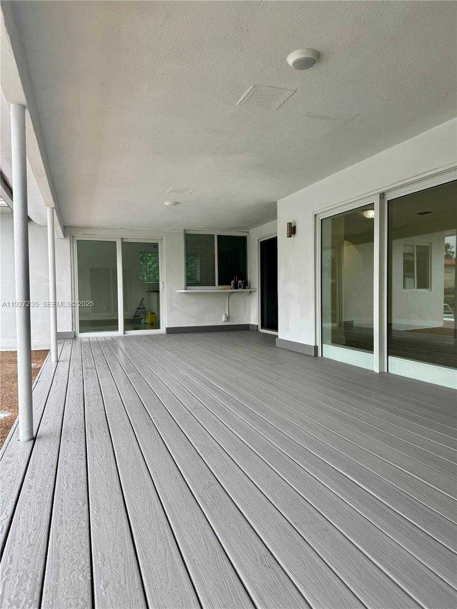 Small Image of 16453 NORTH EAST 33RD AVE #0000, North Miami Beach Number 17