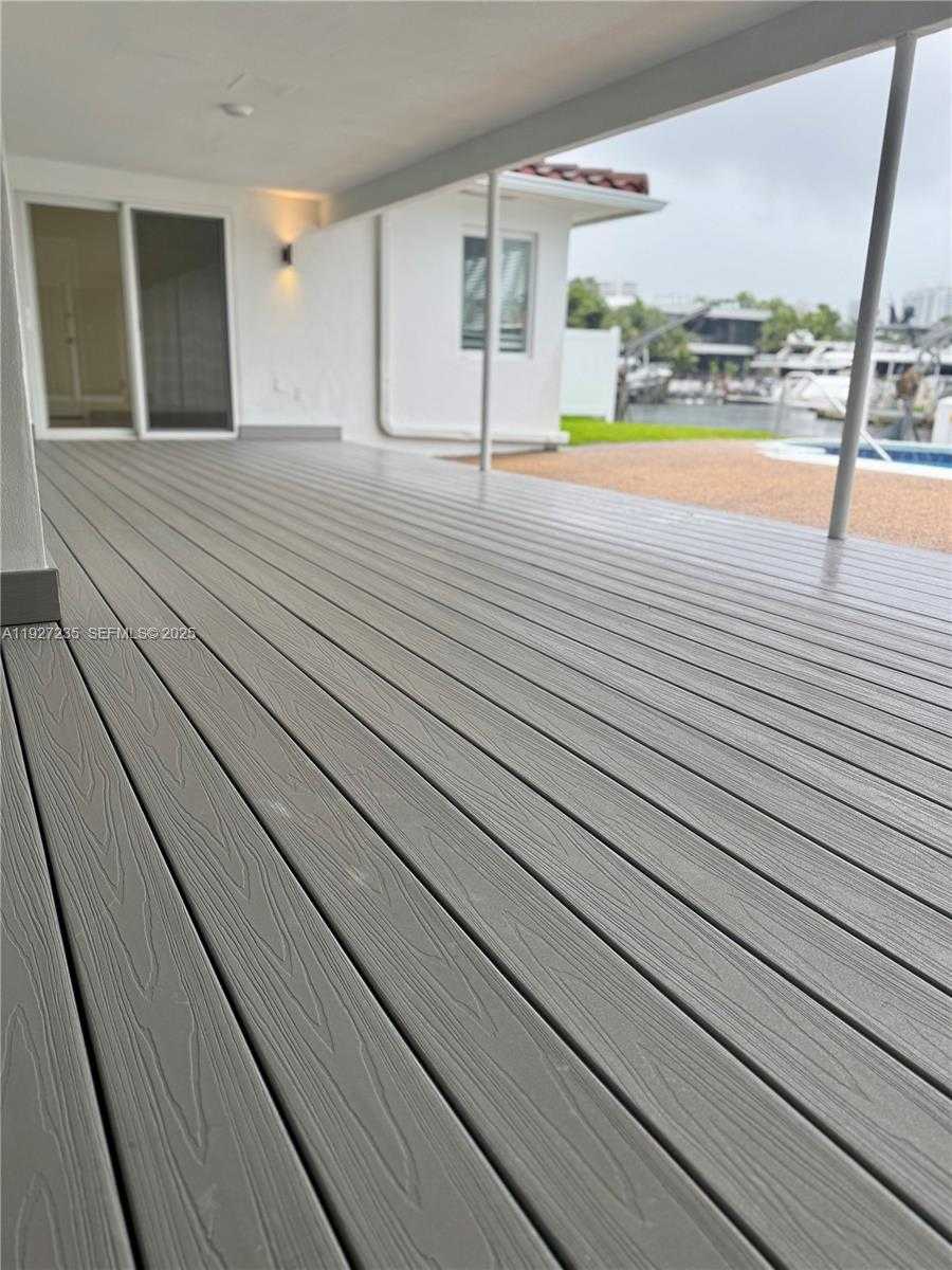 Small Image of 16453 NORTH EAST 33RD AVE #0000, North Miami Beach Number 19