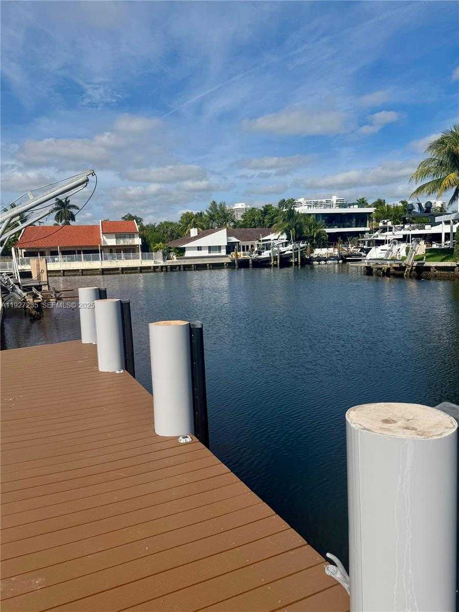 Small Image of 16453 NORTH EAST 33RD AVE #0000, North Miami Beach Number 2