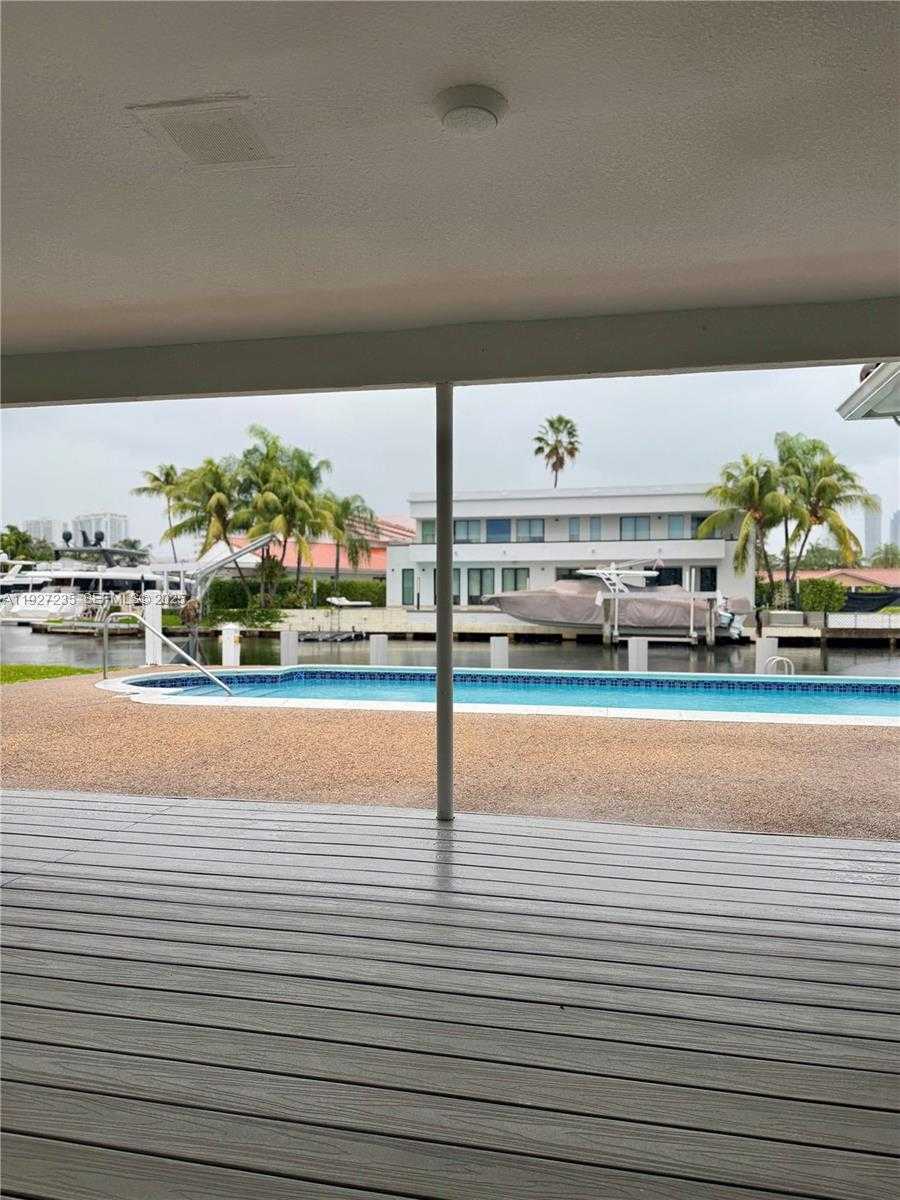 Small Image of 16453 NORTH EAST 33RD AVE #0000, North Miami Beach Number 20