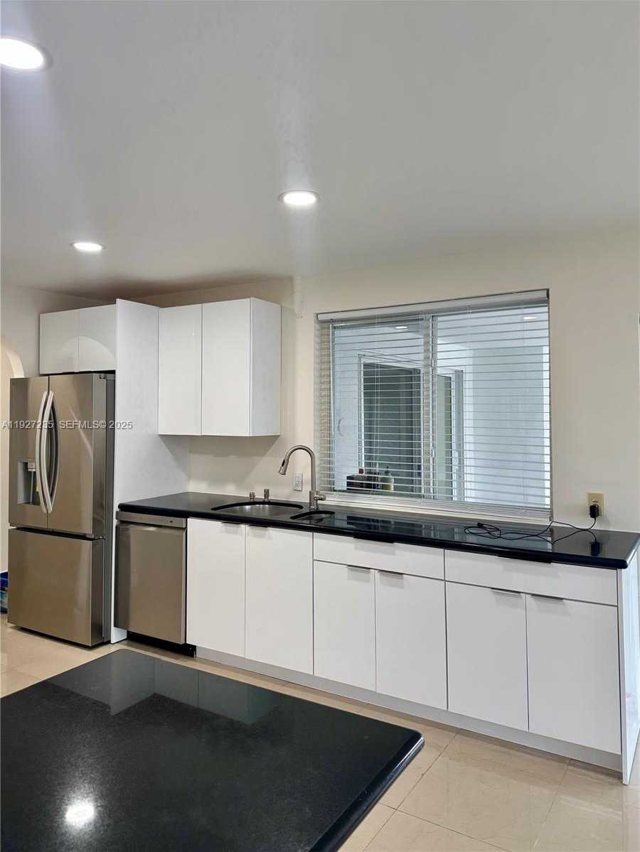 Small Image of 16453 NORTH EAST 33RD AVE #0000, North Miami Beach Number 8