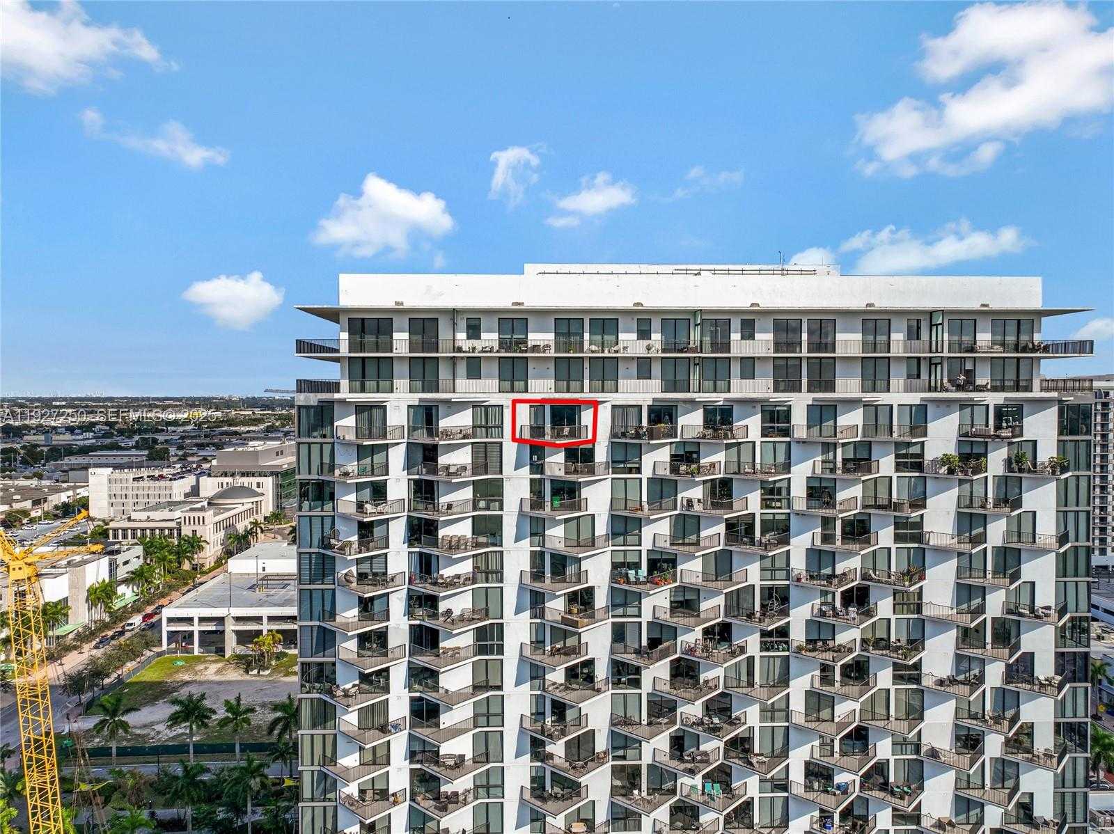 Imagen de Pequeño Objeto