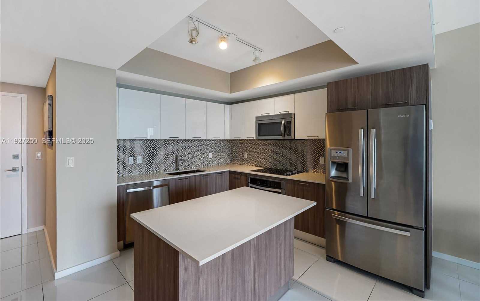 Imagen de Pequeño Objeto