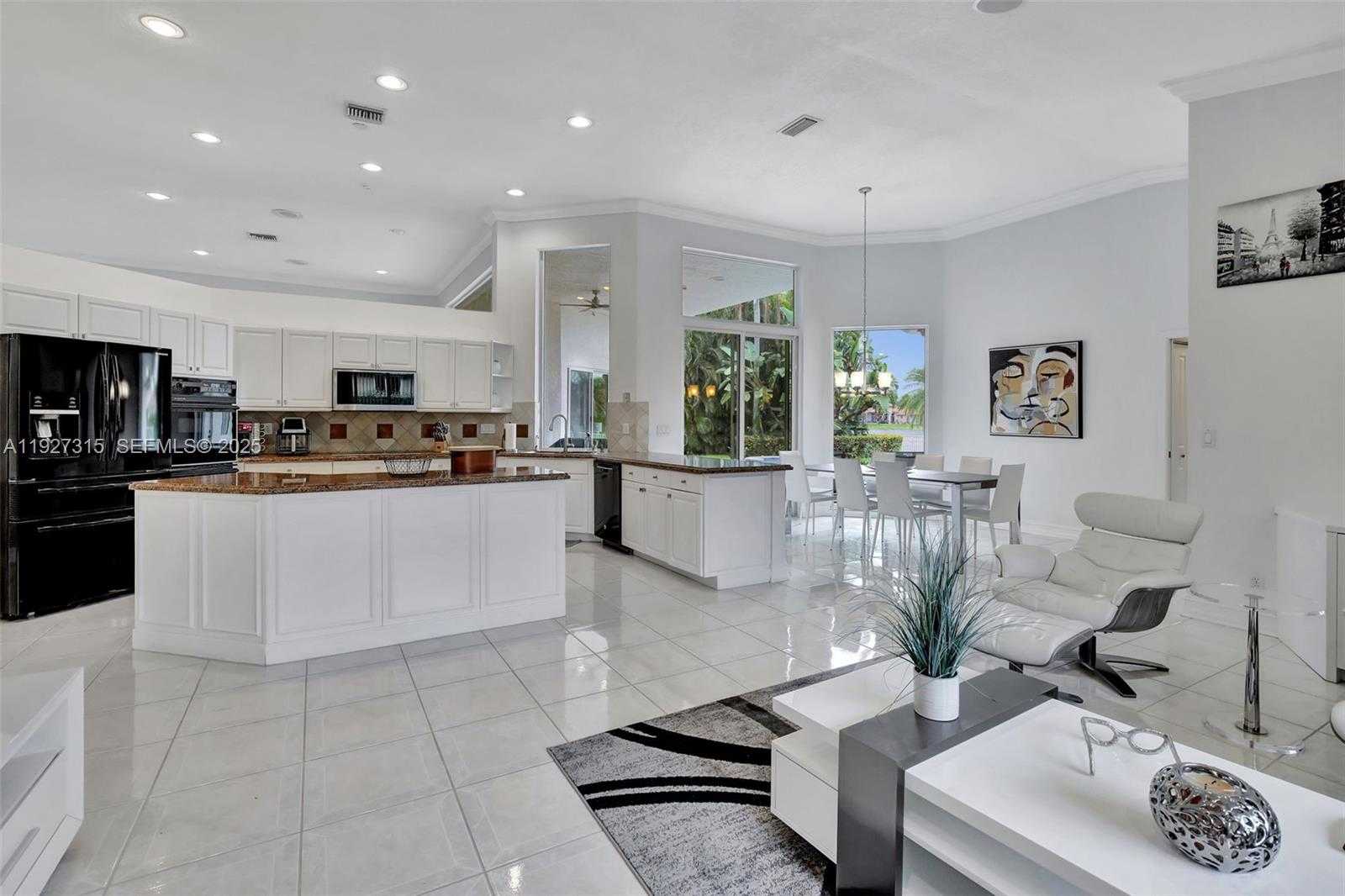 Small Image of 2922 MEDINAH, Weston Number 19