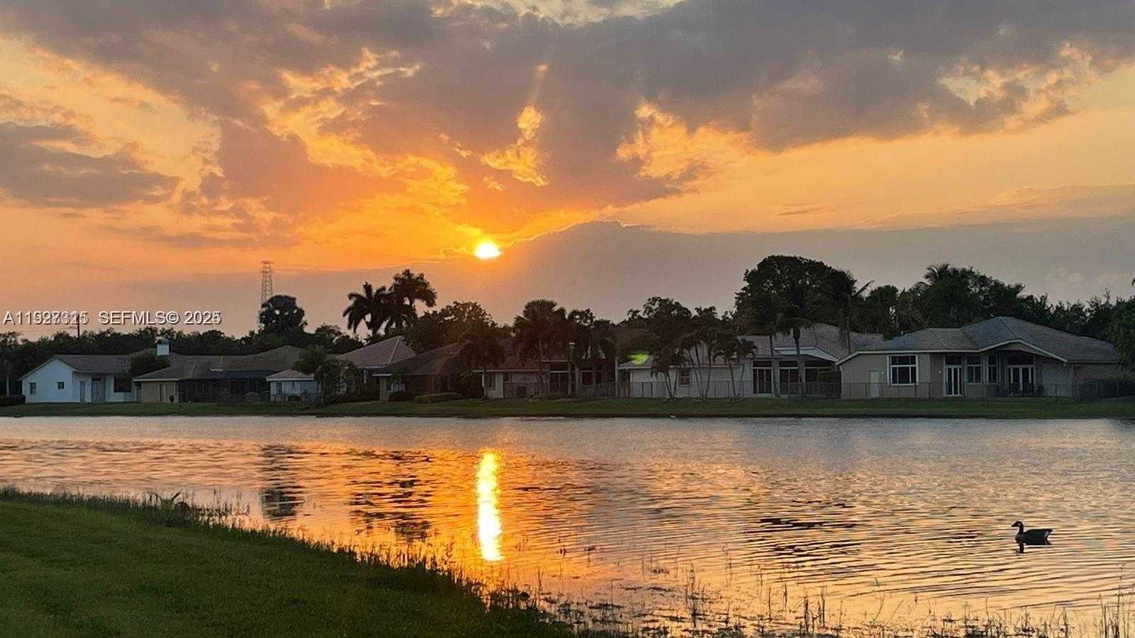 Small Image of 2922 MEDINAH, Weston Number 60