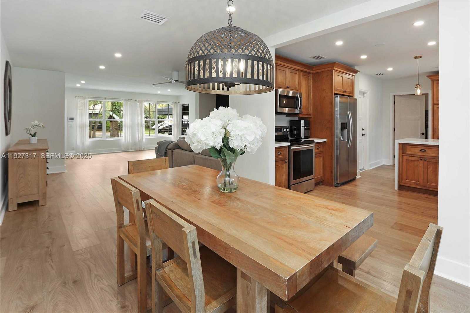 Small Image of 1417 JACKSON ST, Hollywood Number 13