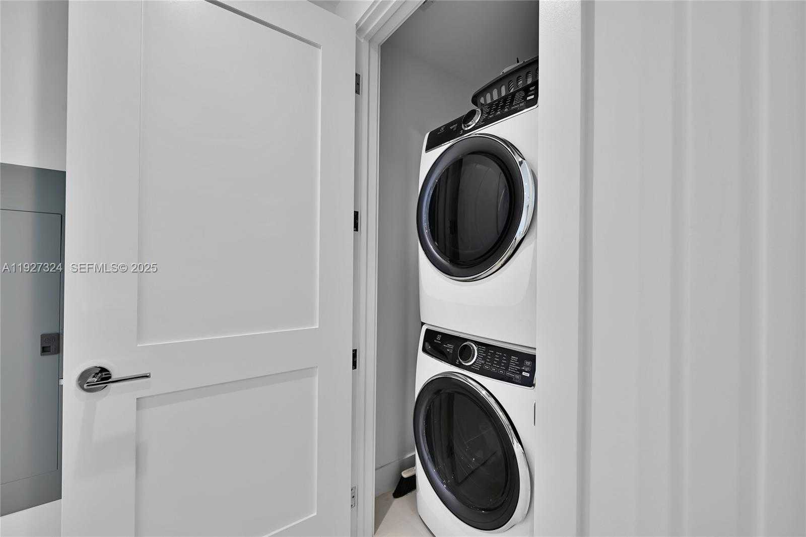 Small Image of 153 NORTH SEABREEZE BLVD #503-S, Fort Lauderdale Number 17