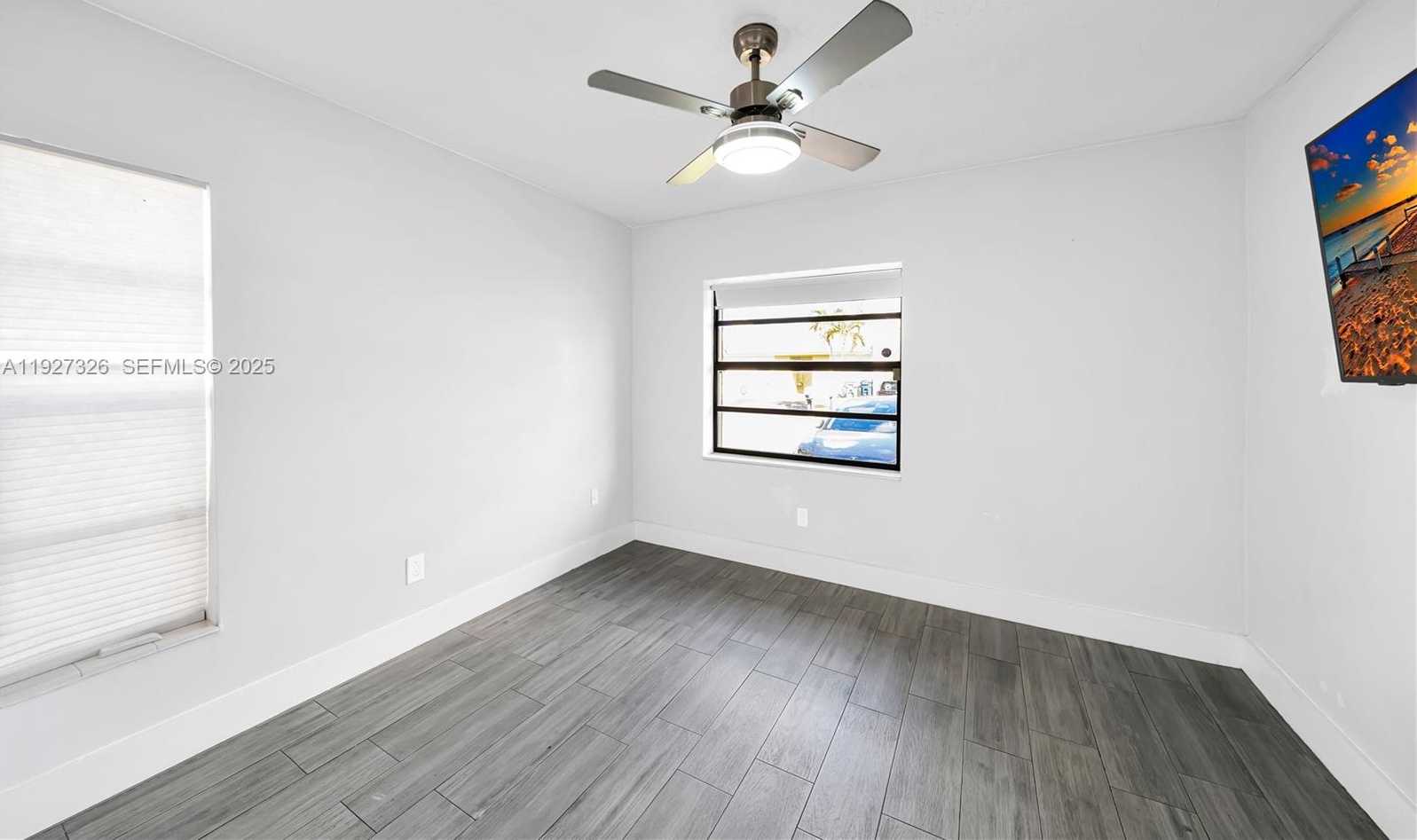 Small Image of 11974 SOUTH WEST 110TH ST CIR S, Miami Number 15