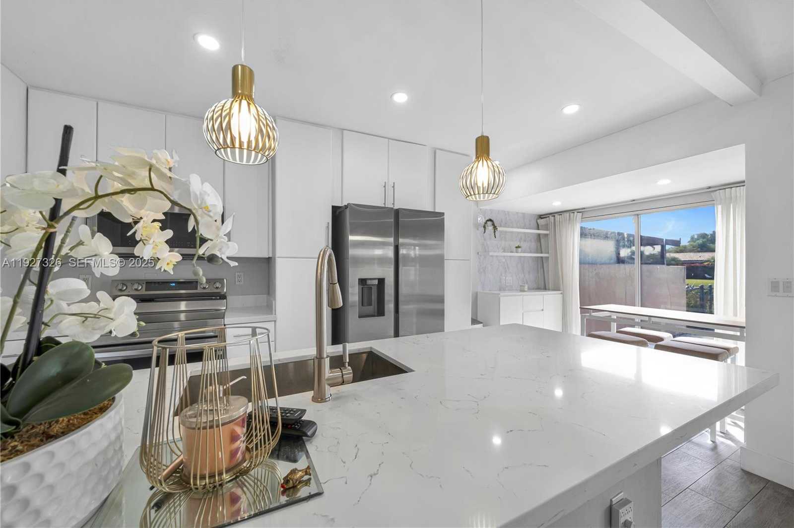 Small Image of 11974 SOUTH WEST 110TH ST CIR S, Miami Number 3