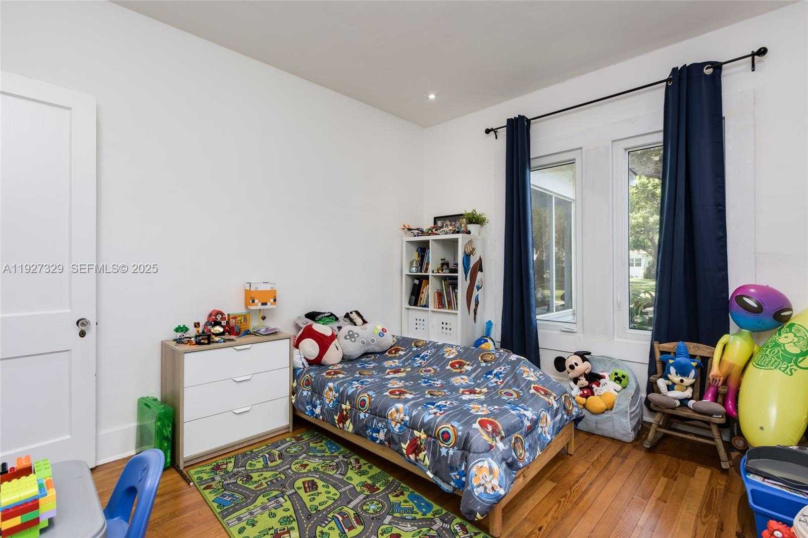 Small Image of 665 NORTH EAST 120TH ST, Biscayne Park Number 39