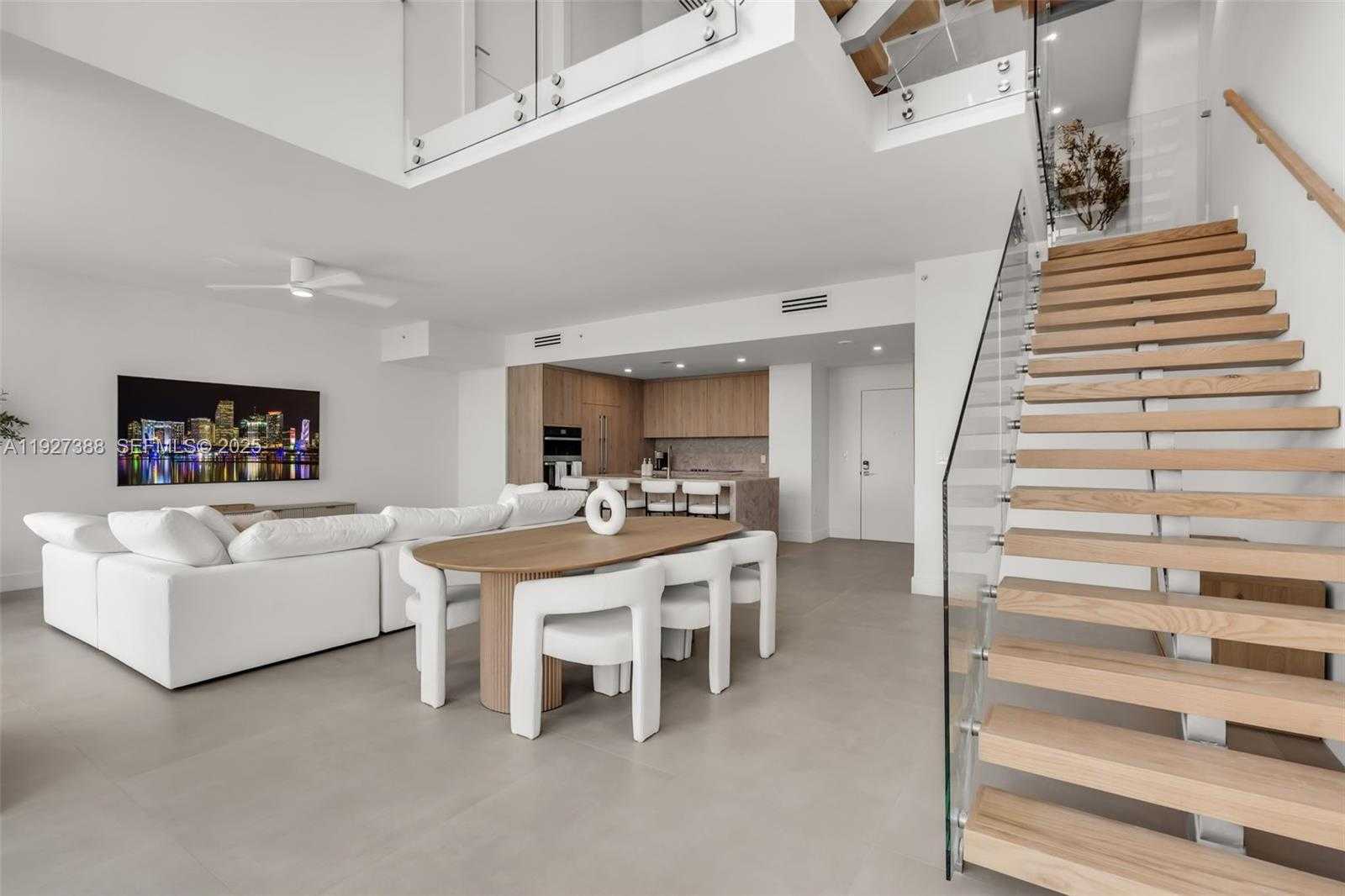 Small Image of 92 SOUTH WEST 3RD ST #5204, Miami Number 4