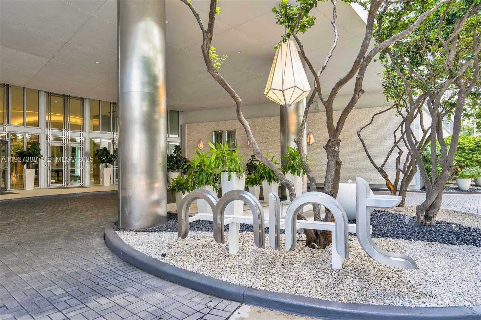 Small Image of 92 SOUTH WEST 3RD ST #5204, Miami Number 42