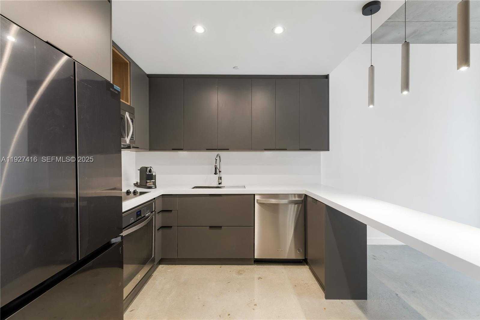 Imagen de Pequeño Objeto