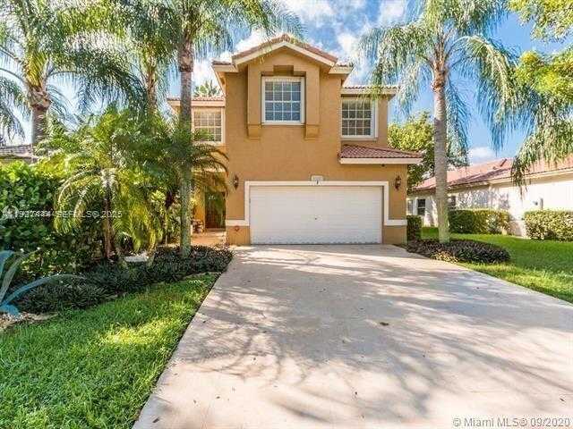 Small Image of 4950 PELICAN MNR, Coconut Creek Number 1