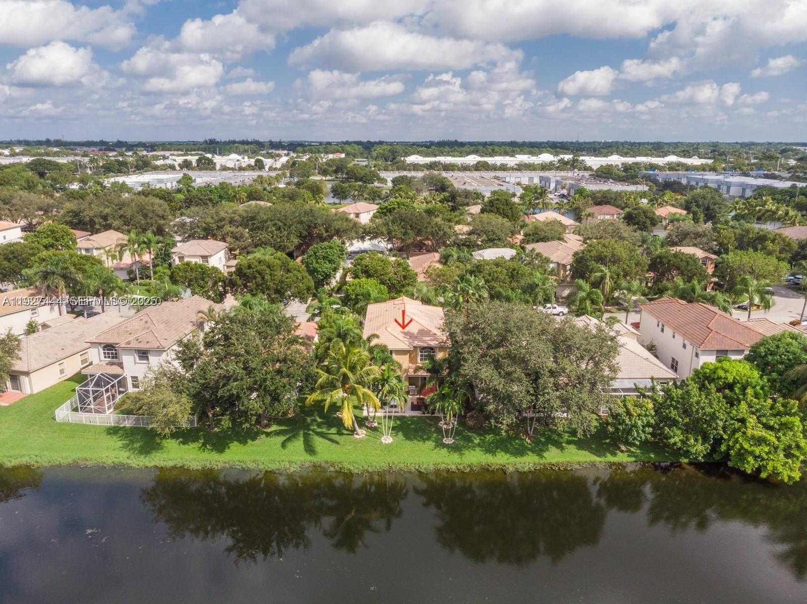 Small Image of 4950 PELICAN MNR, Coconut Creek Number 27