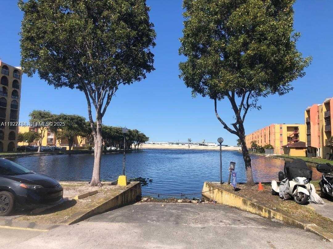 Small Image of 4705 NORTH WEST 7TH ST #204-7, Miami Number 26