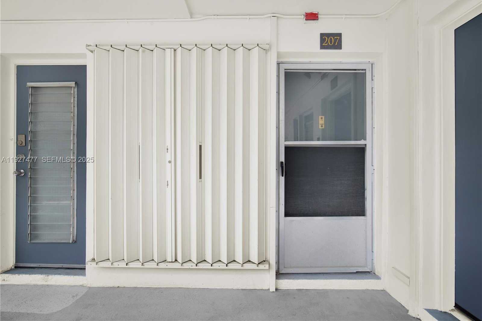 Small Image of 1340 LINCOLN RD #207, Miami Beach Number 19