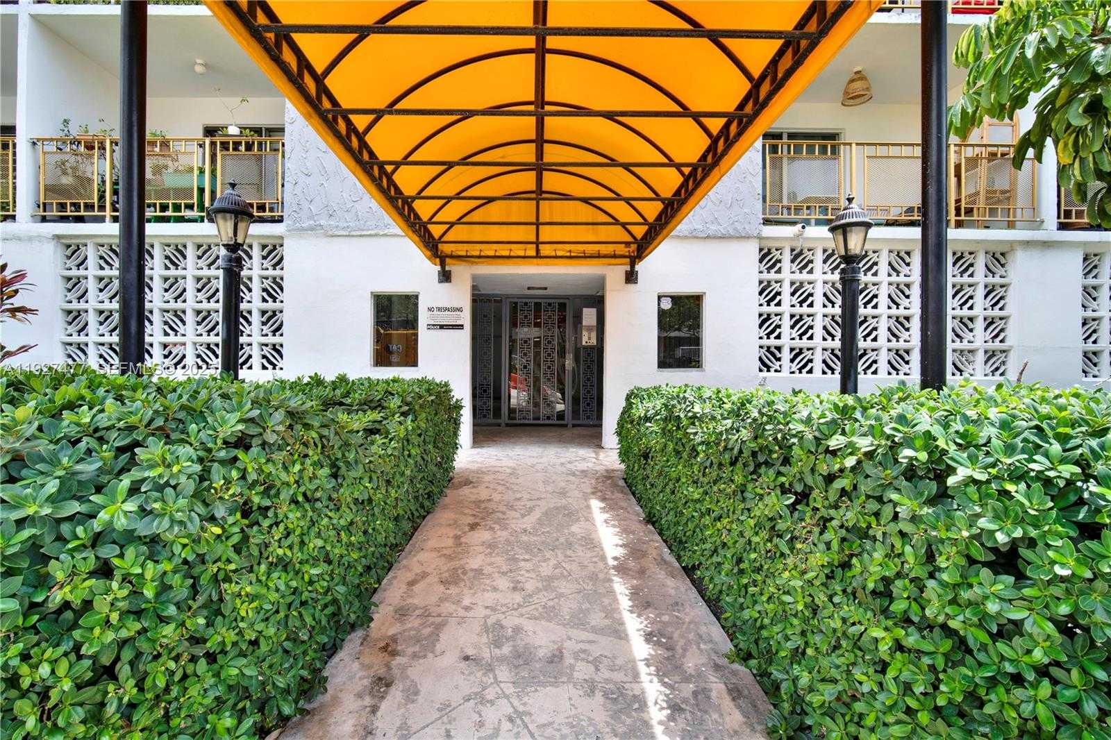 Small Image of 1340 LINCOLN RD #207, Miami Beach Number 29