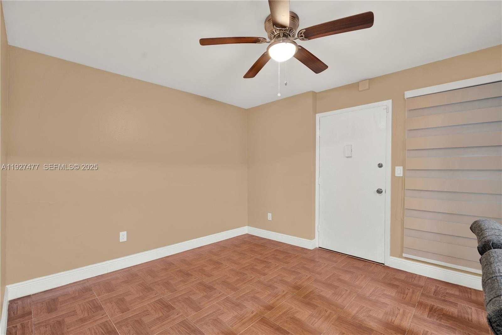 Small Image of 1340 LINCOLN RD #207, Miami Beach Number 8