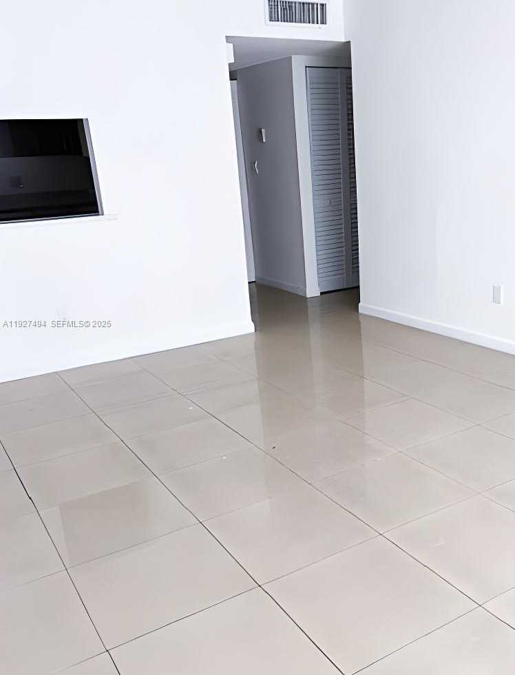 Small Image of 14301 NORTH KENDALL DR #310B, Miami Number 8