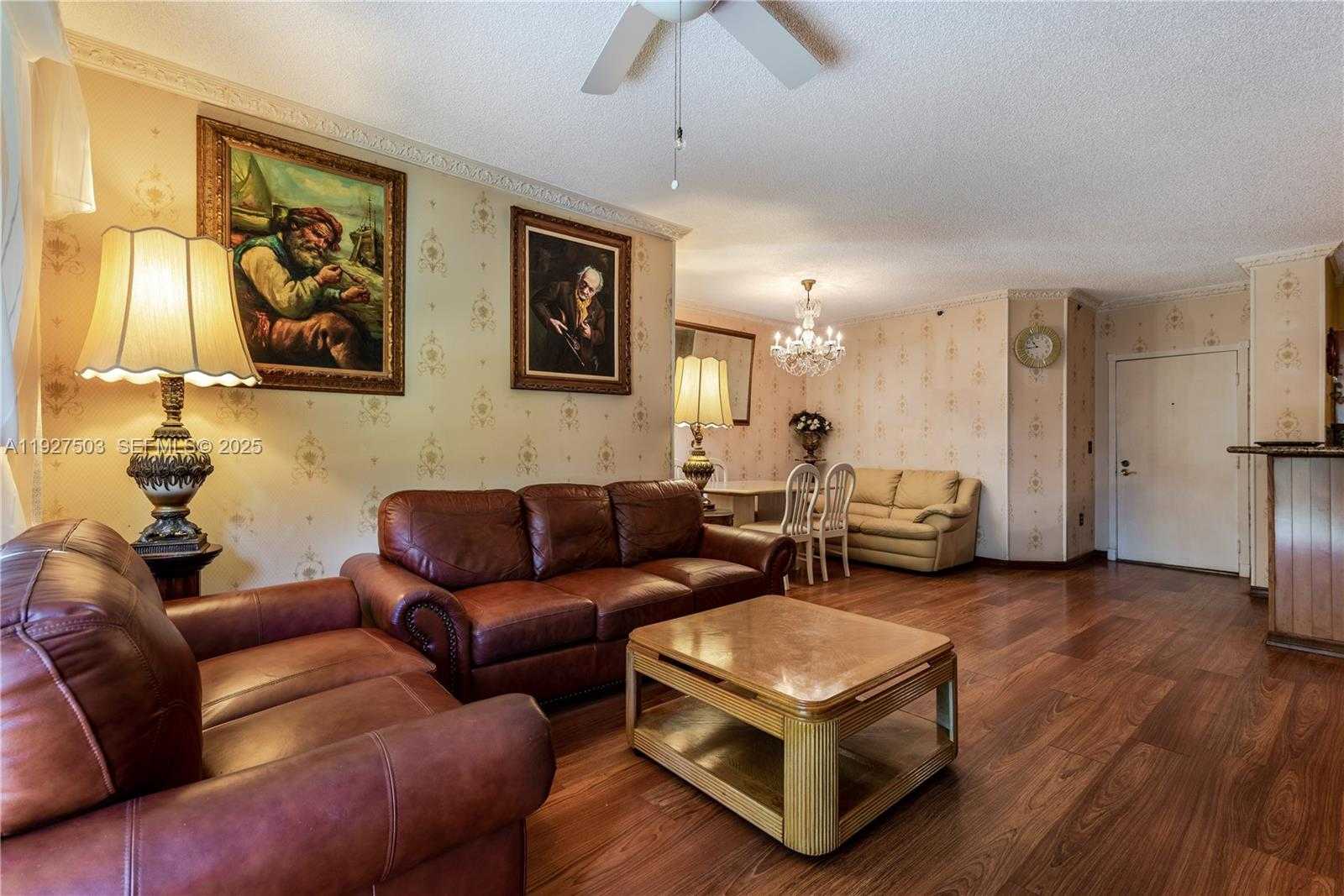 Small Image of 19601 EAST COUNTRY CLUB DR #7102, Aventura Number 12