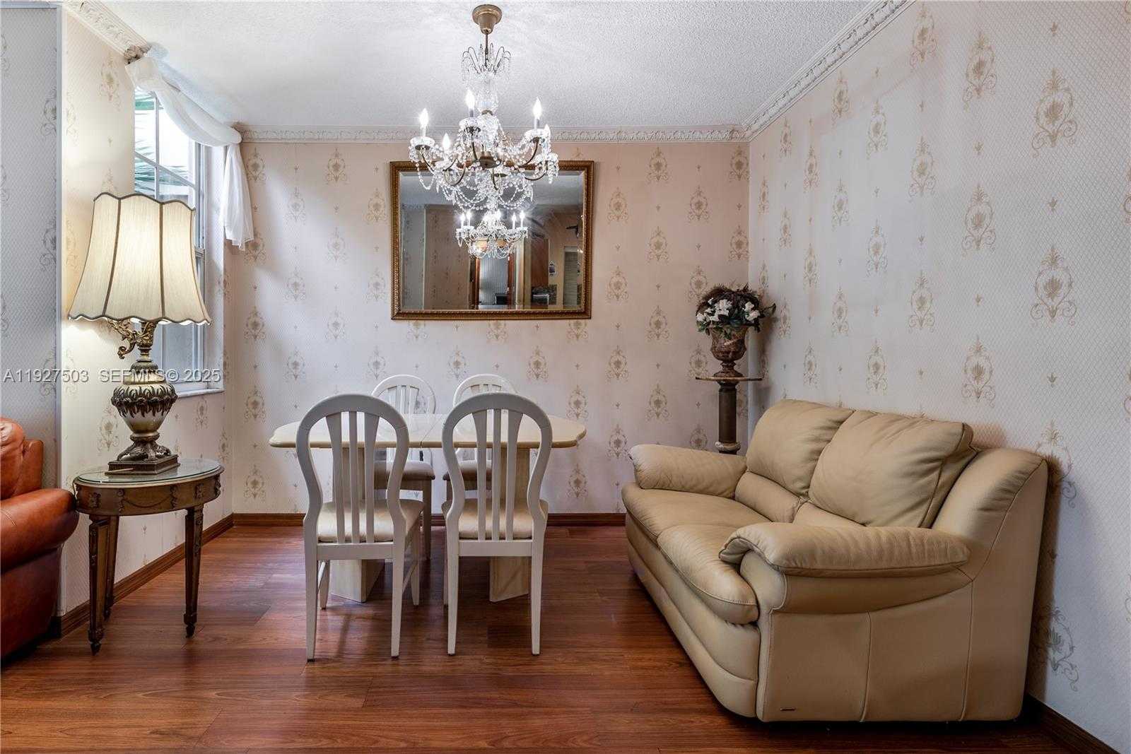 Small Image of 19601 EAST COUNTRY CLUB DR #7102, Aventura Number 14