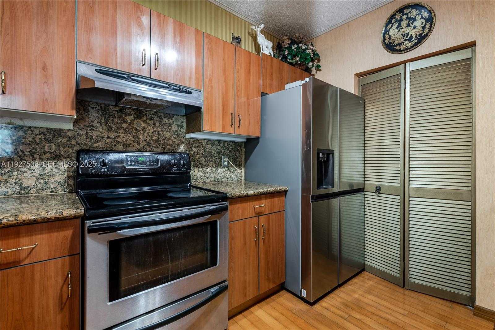 Small Image of 19601 EAST COUNTRY CLUB DR #7102, Aventura Number 17