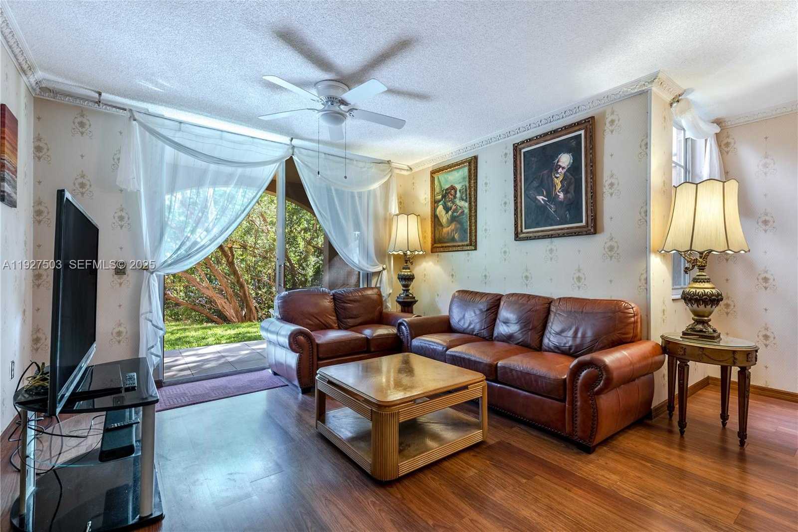 Small Image of 19601 EAST COUNTRY CLUB DR #7102, Aventura Number 7