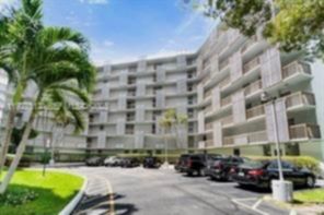 Small Image of 3401 NORTH COUNTRY CLUB DR #206, Aventura Number 38