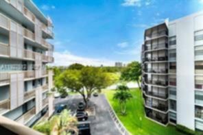 Small Image of 3401 NORTH COUNTRY CLUB DR #206, Aventura Number 4