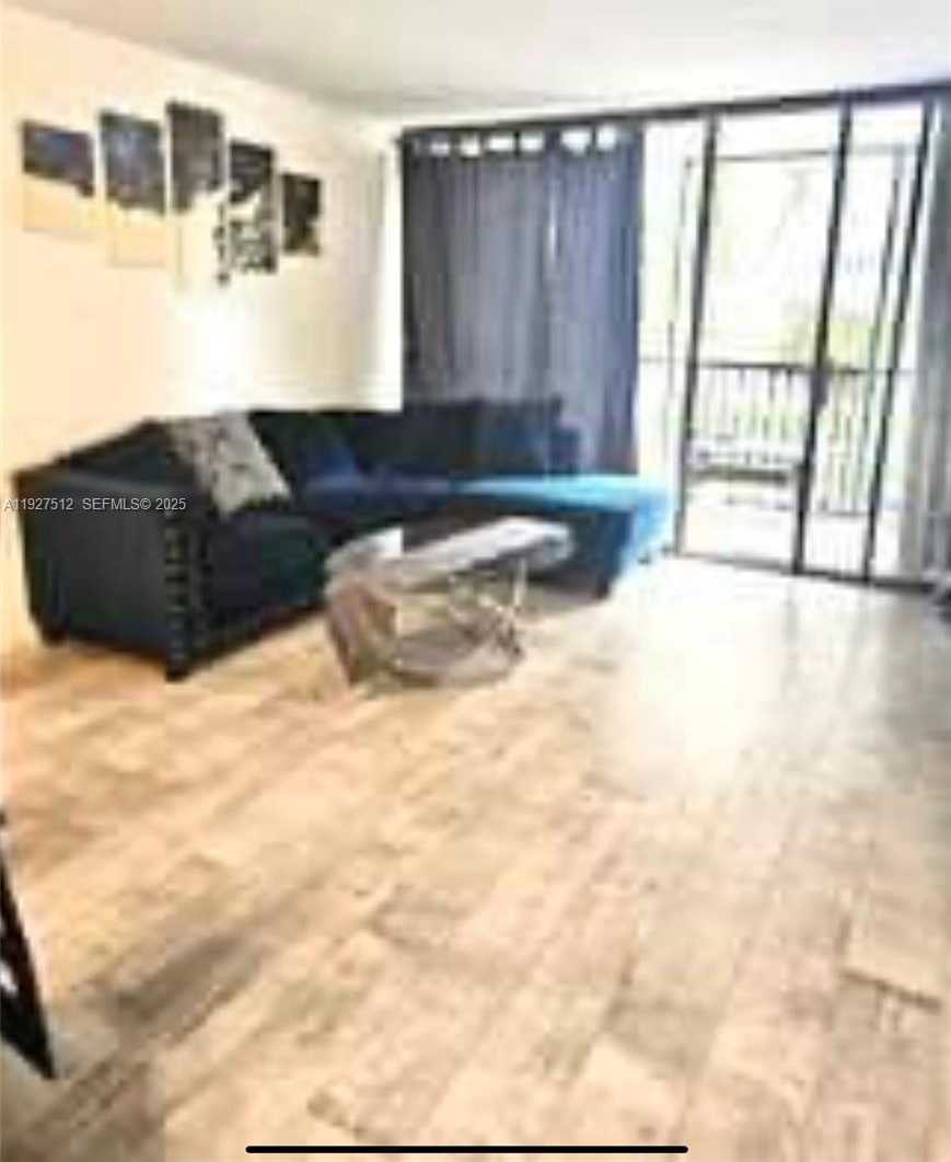 Small Image of 3401 NORTH COUNTRY CLUB DR #206, Aventura Number 6