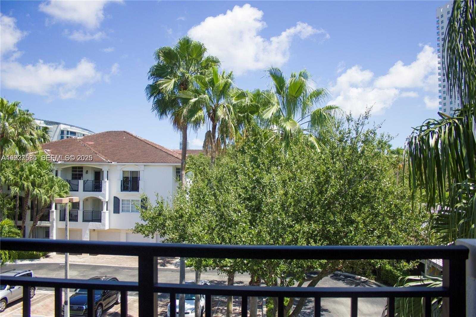 Small Image of 3145 NORTH EAST 184TH ST #5306, Aventura Number 1