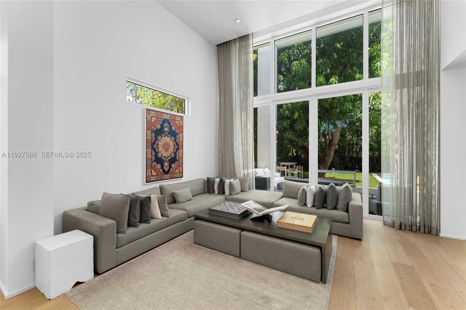 Small Image of 335 WEST 46TH ST, Miami Beach Number 7