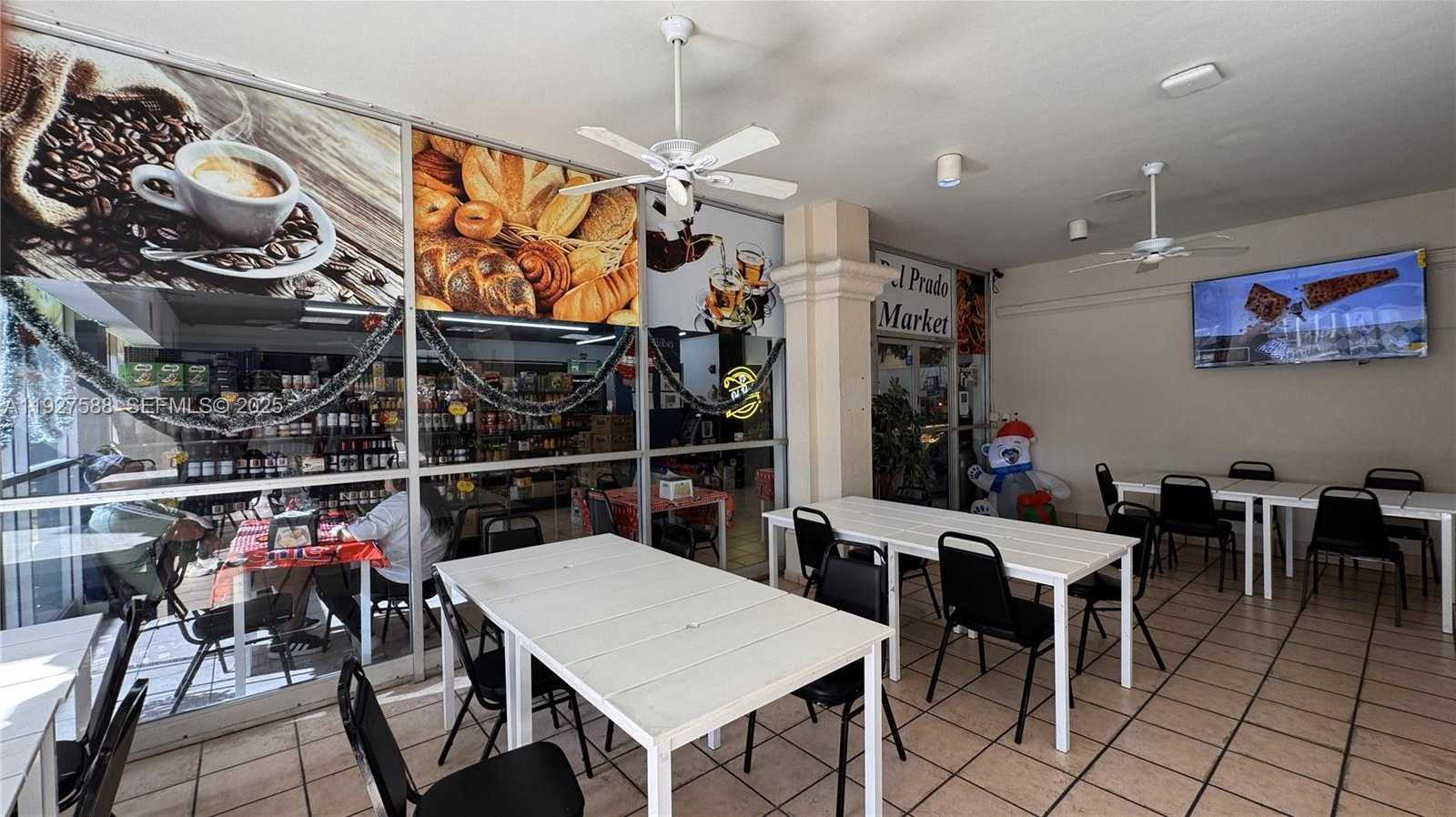 Small Image of 18071 BISCAYNE BLVD #704, Aventura Number 43