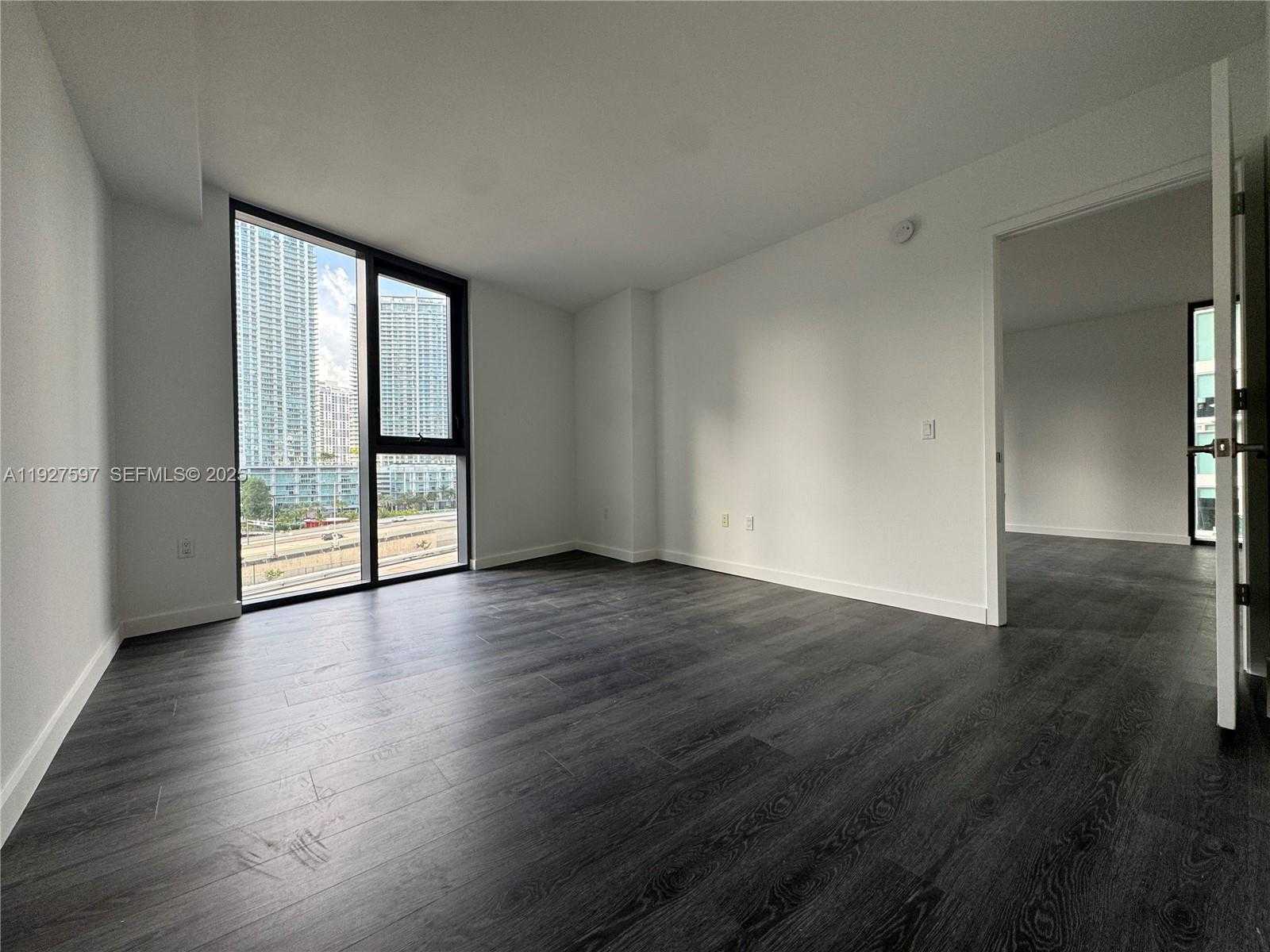 Small Image of 31 SOUTH EAST 6TH ST #902, Miami Number 12