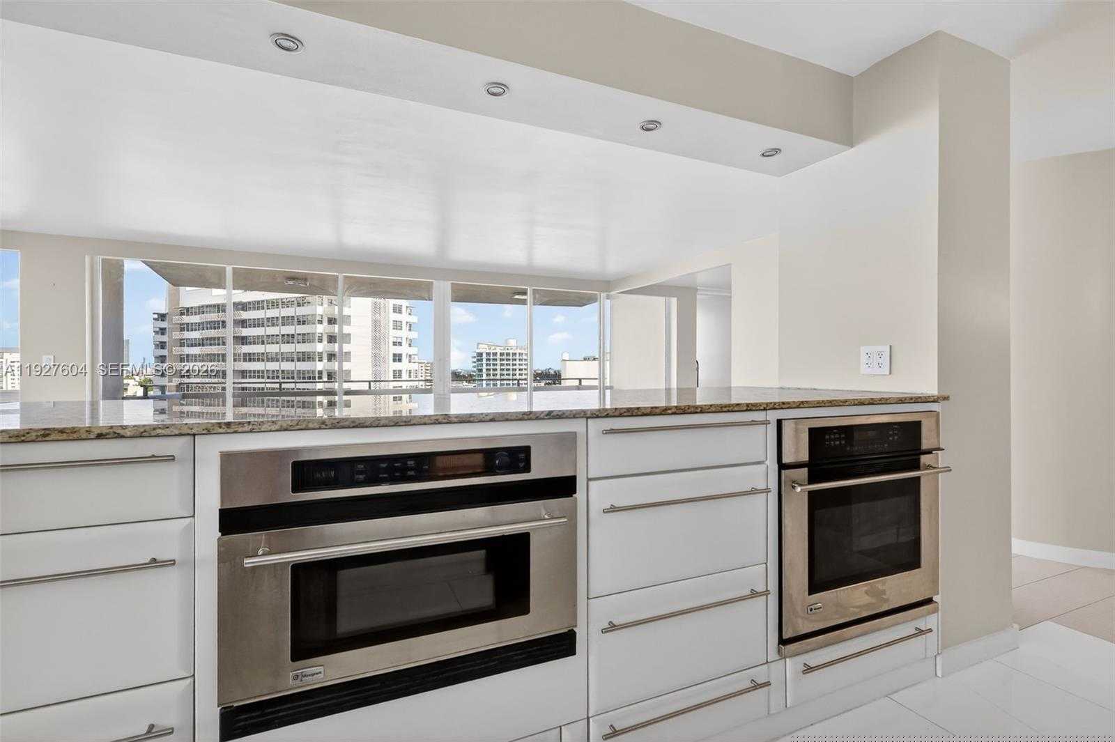 Small Image of 11 ISLAND AVE #1212, Miami Beach Number 16