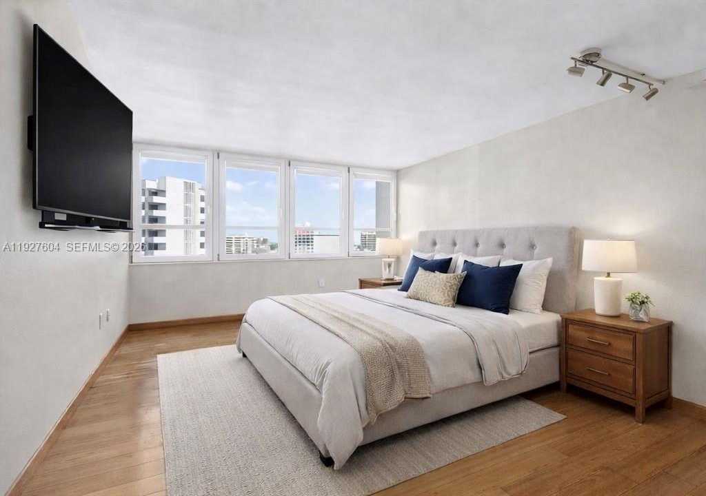 Small Image of 11 ISLAND AVE #1212, Miami Beach Number 21