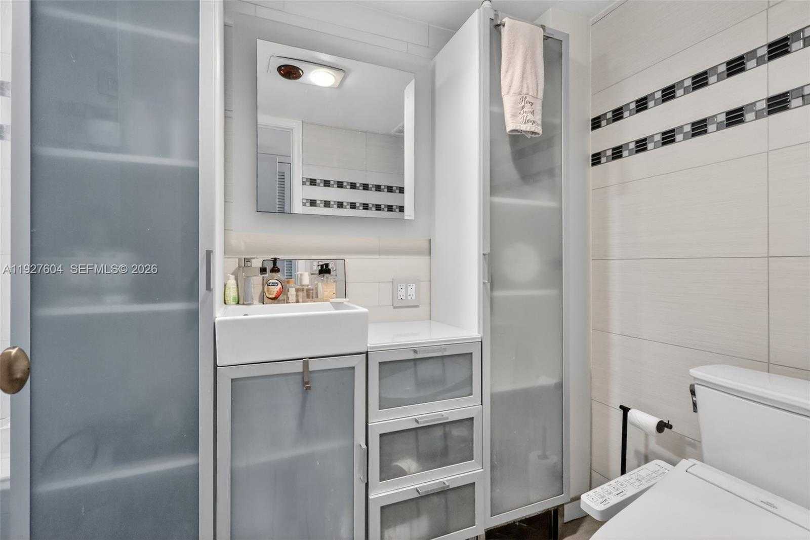 Small Image of 11 ISLAND AVE #1212, Miami Beach Number 29